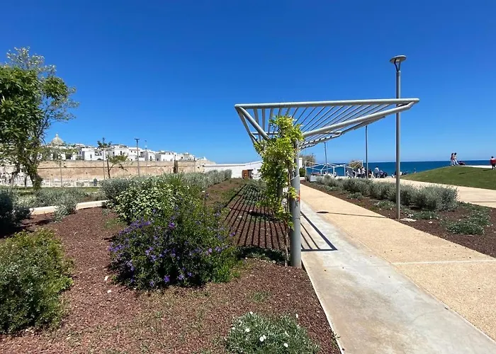 Cala Portavecchia Guest house 4*