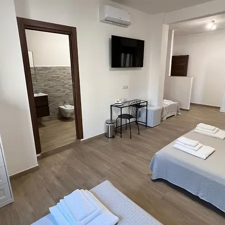 Cala Portavecchia 4* モノーポリ