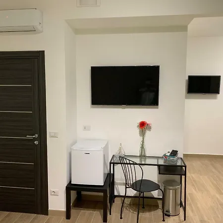 Cala Portavecchia Affittacamere 4*