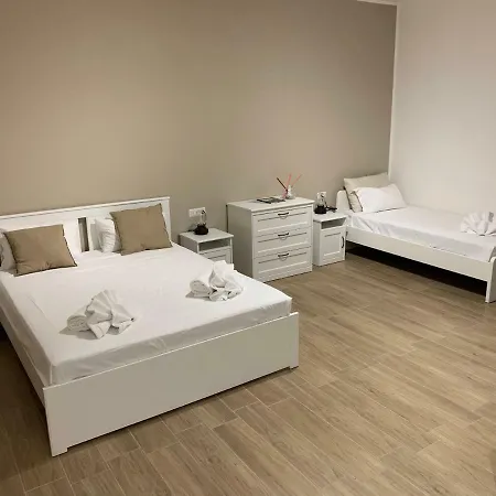 Cala Portavecchia ゲストハウス 4*