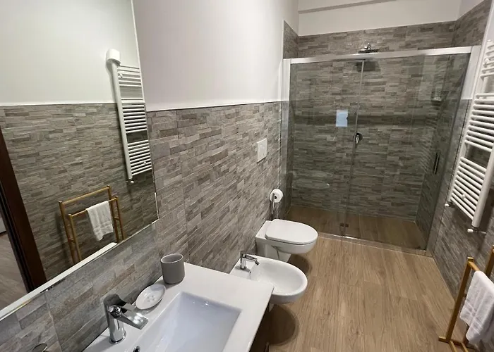 Cala Portavecchia בית הארחה 4*