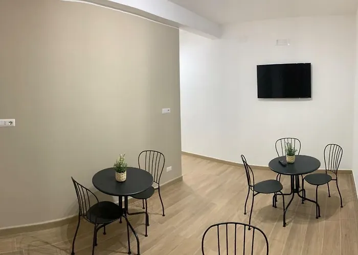 בית הארחה Cala Portavecchia מונופולי